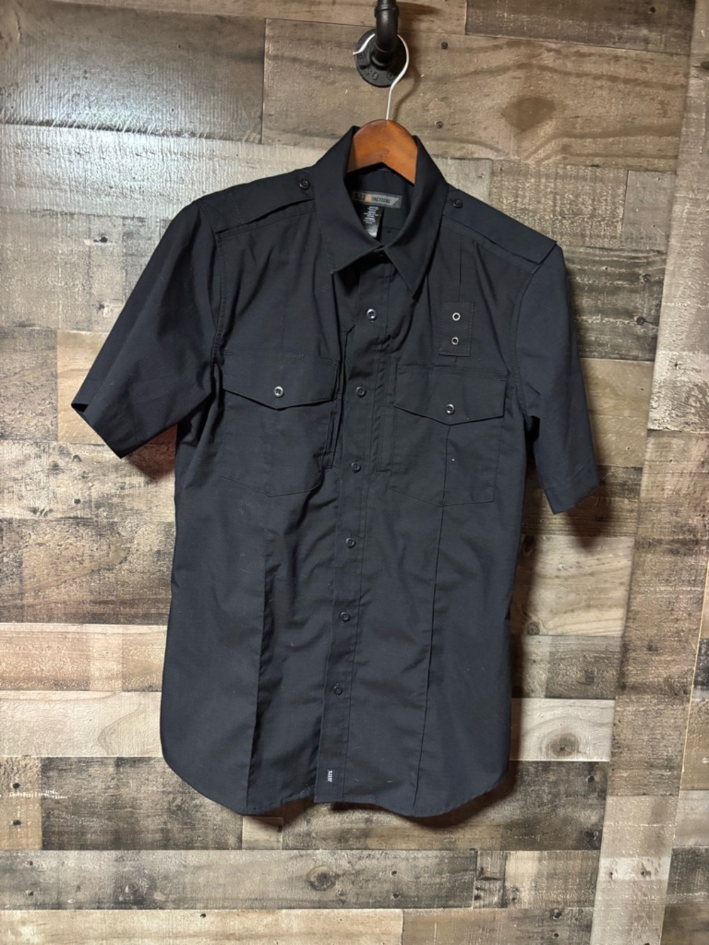 5.11 Tactical Black Short-Sleeve Zip & Button-Down Utility Shirt Medium EUC